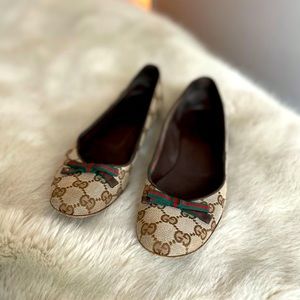 Gucci Bow Ballet Flats